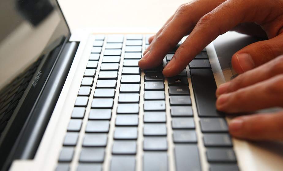 В Гродно 23-летние "хакеры" совершили DoS-атаку на сайт торгового центра