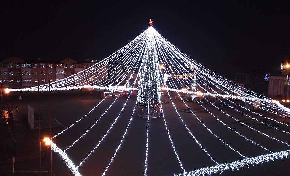 Самая красивая елочка –  в Лиде. Подведены итоги конкурса  на самую красивую елку. В тройке победителей  Лида, Щучин и Сморгонь