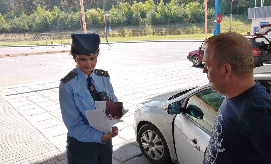 Быстро и без затрат. Как в пунктах пропусках Гродненщины работает электронное информирование водителей