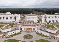 Ангиограф и первый в районе магнитно-резонансный томограф. Новая больница в Островце уже принимает пациентов 