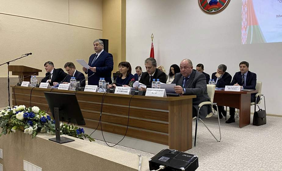 Рост продаж печатной прессы, новые книги и международное сотрудничество. В Министерстве информации Беларуси состоялась итоговая коллегия 