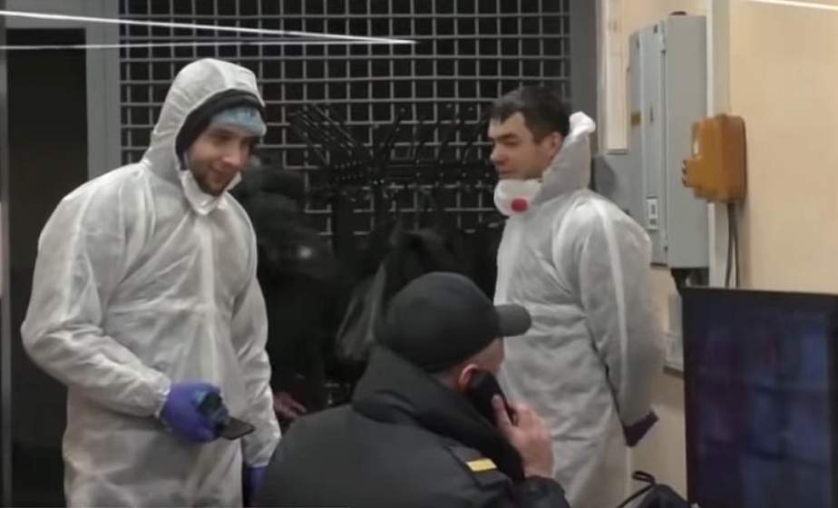 Фейк о коронавирусе: молодой человек изобразил приступ болезни в московском метро и получил за "розыгрыш" 30 суток ареста (+видео)