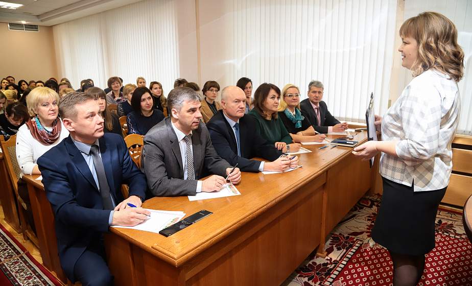 У Гродзенскім аблвыканкаме напісалі беларускамоўную дыктоўку