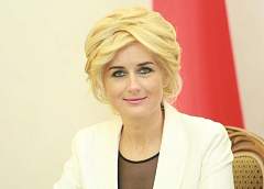 Субботнюю прямую линию провела заместитель председателя облисполкома Елена Бубенчик