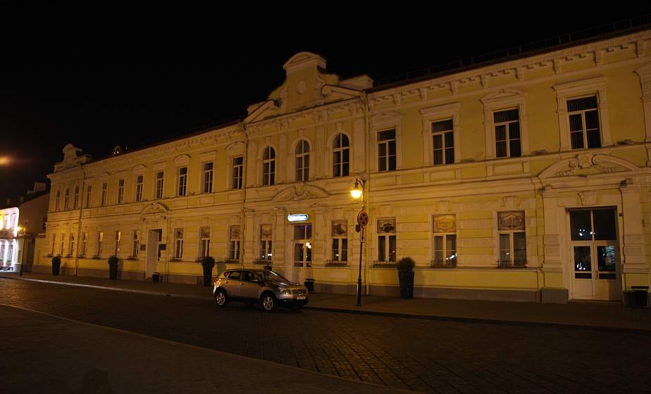 Погасили колесо обозрения, а в кафе устроили посиделки при свечах. Гродно присоединился к «Часу Земли»