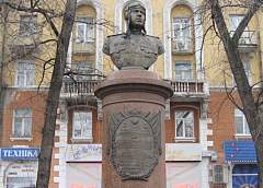 Кандидат наук и бесстрашный летчик. История генерал-лейтенанта авиации Анатолия Брандыса 