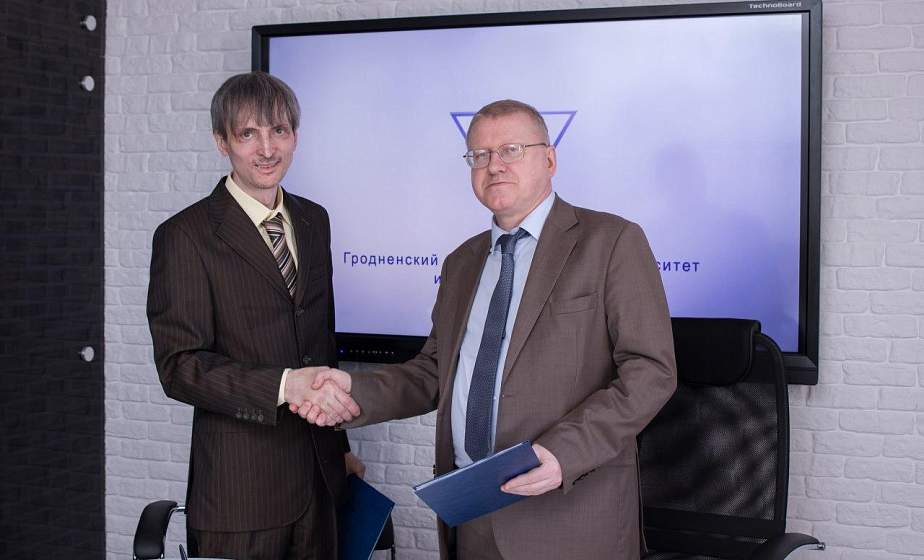 Технопарк ГрГУ расширяет производство средств индивидуальной защиты для медиков 