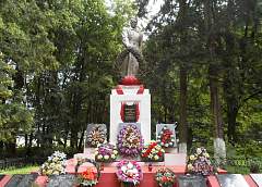 Подбитые танки, пленные фашисты и бегство противника. История Павла Садакова в проекте "Имя героя. Беларусь помнит"