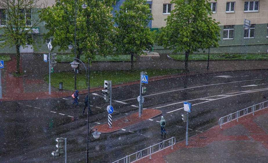 В Гродно почти в середине мая выпал снег