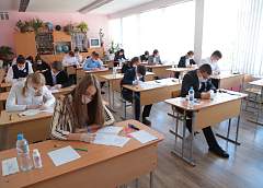 Выпускники 9 и 11 классов Гродненской области сдают экзамены 