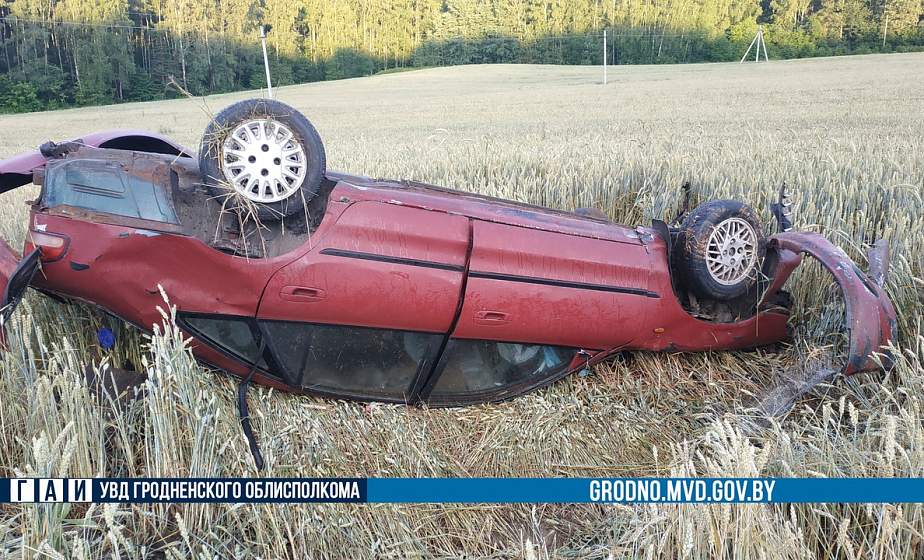 В Гродненском районе пьяный бесправник оказался в кювете: мужчина госпитализирован 