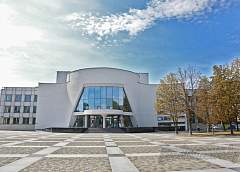 У нас каждый может найти свою нишу для самореализации, пространство для творчества, чтобы общим делом прославлять родную страну