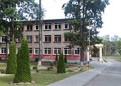 Школьные знания – это фундамент, на котором строится дальнейший образовательный путь ребенка