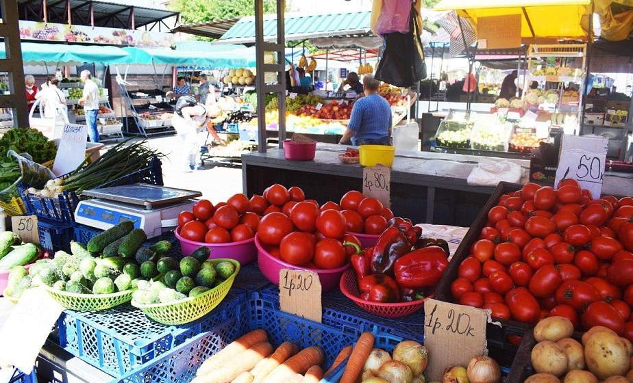 Будем торговать. Предприниматели Центрального рынка работают в обычном режиме 