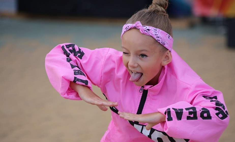 «ArtDANCE STUDIO» в Лиде: только ленивый не сможет научится здесь танцевать (и никаких возрастных ограничений!)