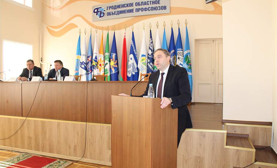 Председатель облисполкома Владимир Караник встретился с профактивом Гродненщины