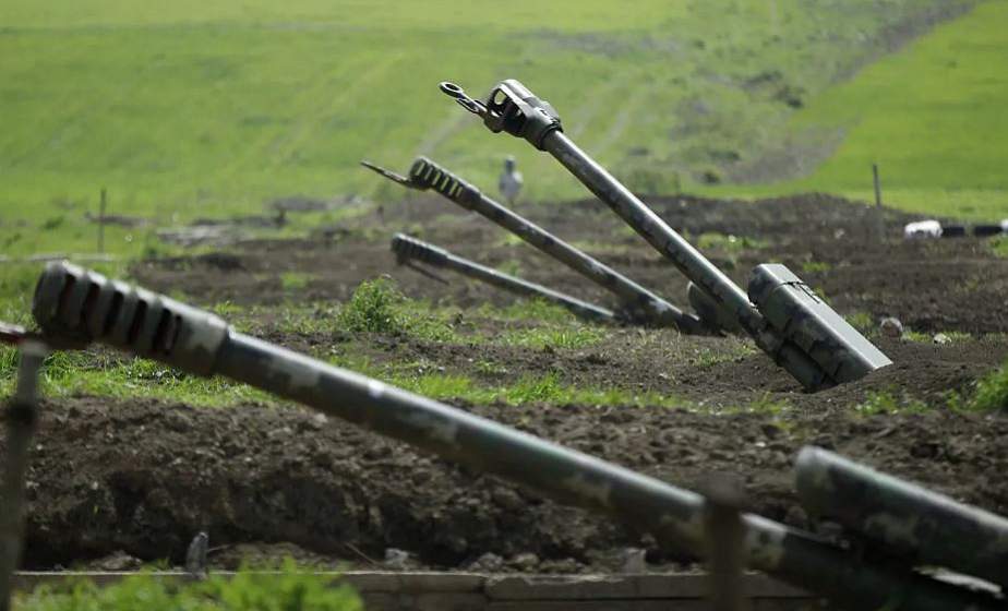 Армения пригрозила применить в Карабахе оружие широкого радиуса поражения