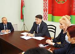 Повысить профессиональные компетенции, выработать общую позицию.  В Гродно впервые стартовали курсы для идеологов со всей области
