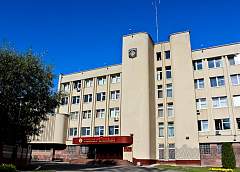 Необходим конструктивный диалог. Но точно не на улице