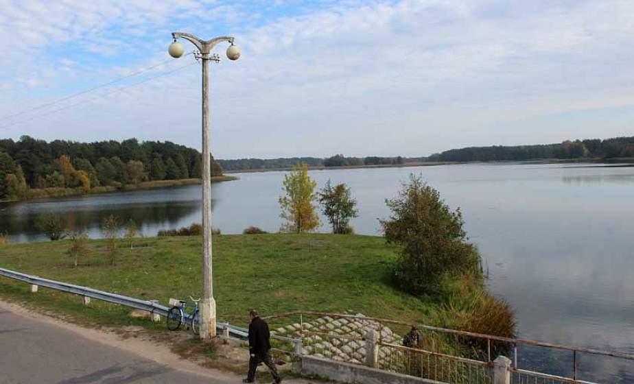 600 кілаграмаў карпа і 340 кілаграмаў белага амура. Гезгальскае вадасховішча зарыбілі