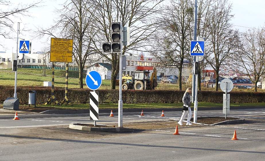  В Гродно на следующей неделе заработают два умных светофора. Где они будут  регулировать движение?