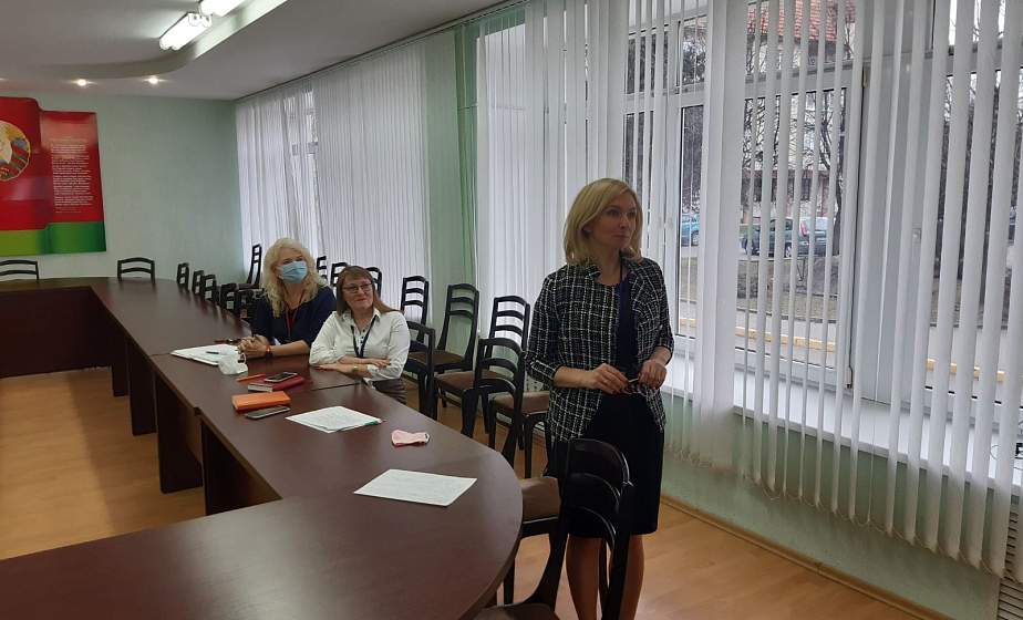 Ярмарка опыта и мастерства проходит в областном институте развития образования. К участию подключились более 1000 педагогов