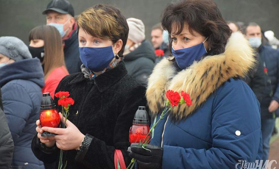 Память сердца. Акция республиканского патриотического проекта БРСМ прошла 18 декабря в Волковыске