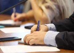 За почти 30 лет мы привыкли к жизни в спокойной и процветающей Беларуси, где в мире и согласии живут представители разных национальностей и конфессий