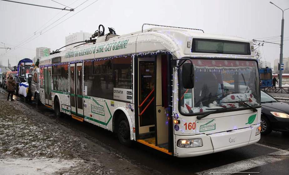  В Гродно в новогоднюю ночь дополнительные троллейбусы и автобусы будут курсировать до 5 утра