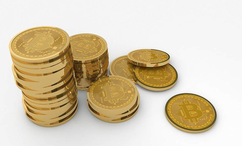Новый рекорд: стоимость биткоина превысила отметку в 34 тысячи долларов