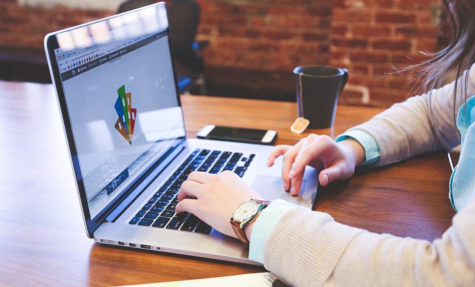 Белорусская образовательная платформа попала в международный акселератор Sber500