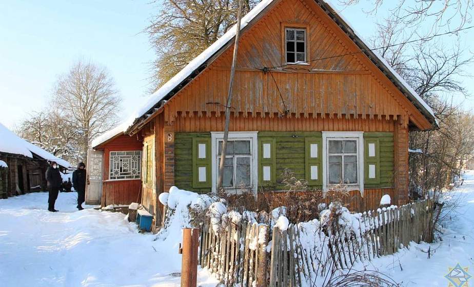 В Островецком районе во время пожара погибли  отец и дочь
