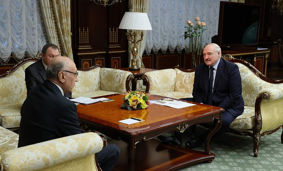 Александр Лукашенко отметил значительный прогресс в развитии сотрудничества с Узбекистаном
