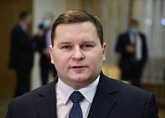 Важно воспитывать у подрастающих поколений уважение и интерес к нашей истории, нашим достижениям и тому, чем мы по праву гордимся