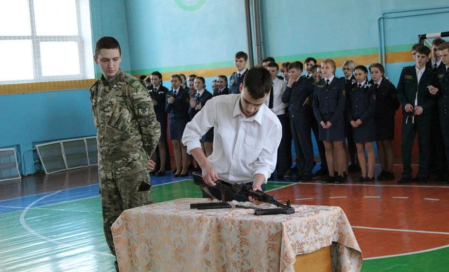 Будущие защитники Отечества. В школе №13 Гродно прошел турнир в честь 23 февраля