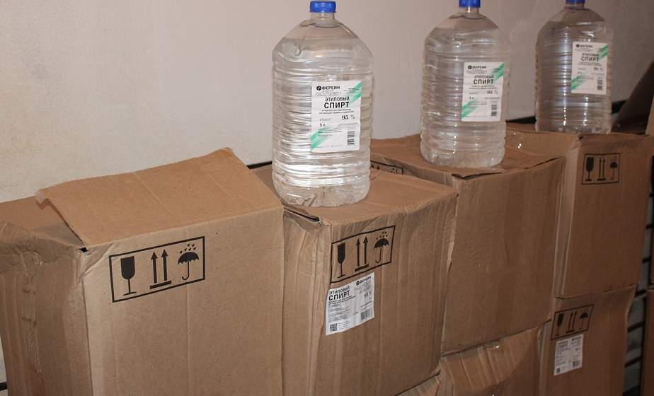 Таксист из Гродно не помнит, где и зачем купил 280 литров спирта