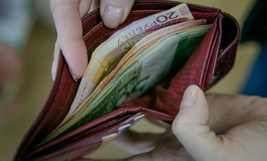 По требованию профсоюзов работникам возвращено более 4 миллиона 800 тысяч рублей