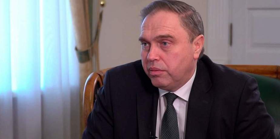 Для госслужащего любого уровня надо понимать, чем дышат люди на рабочих местах