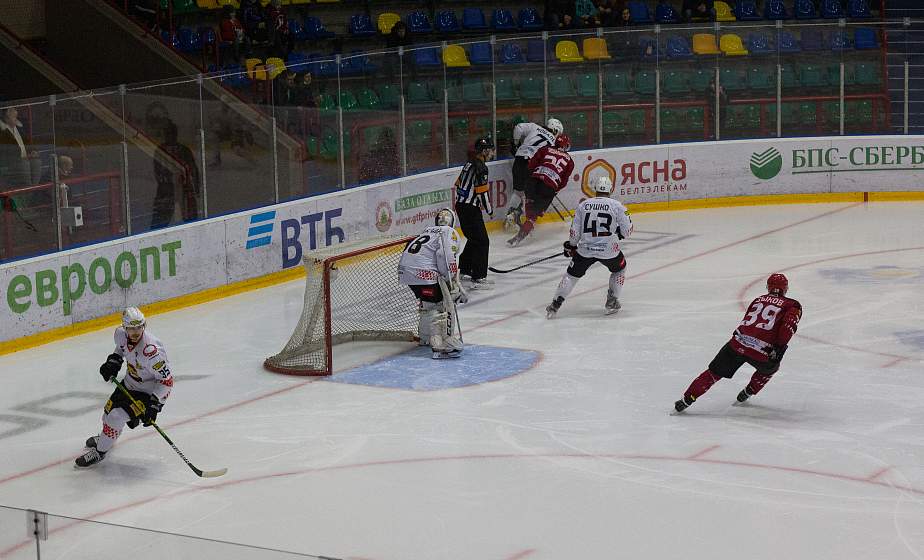 "Неман" и "Гомель" сравняли счет в плей-офф – 3:3