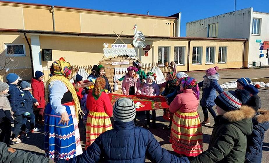 На Дятловщине провели фольклорный праздник «Саракі»