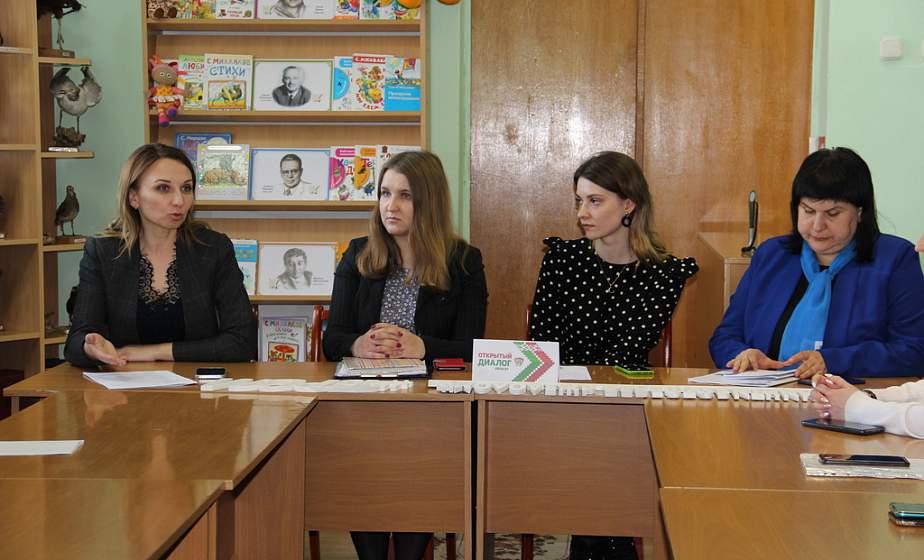 На Берестовитчине состоялся открытый диалог лидеров БРСМ