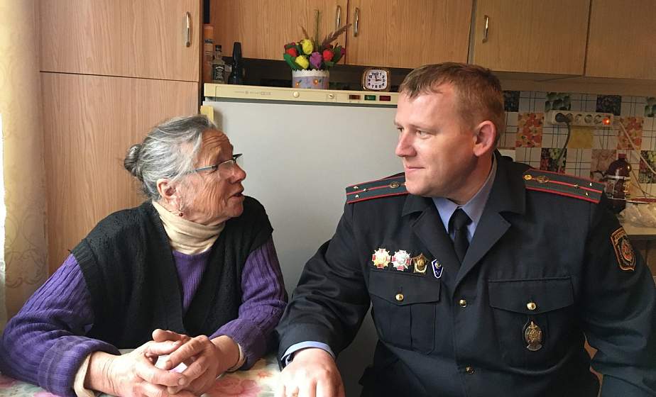 Деревенская история: собаки загрызли домашнюю птицу. Разругаться соседям не дал участковый