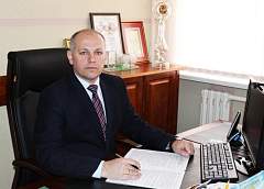 Делаешь свое дело честно, с полной самоотдачей - будет прогресс! А вот бастовать, возмущаться, ничего не созидая, - неконструктивно