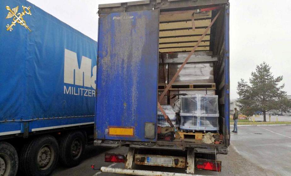 Занизили стоимость в два раза. Сотрудники Гродненской таможни выявили незаконный груз (+видео)