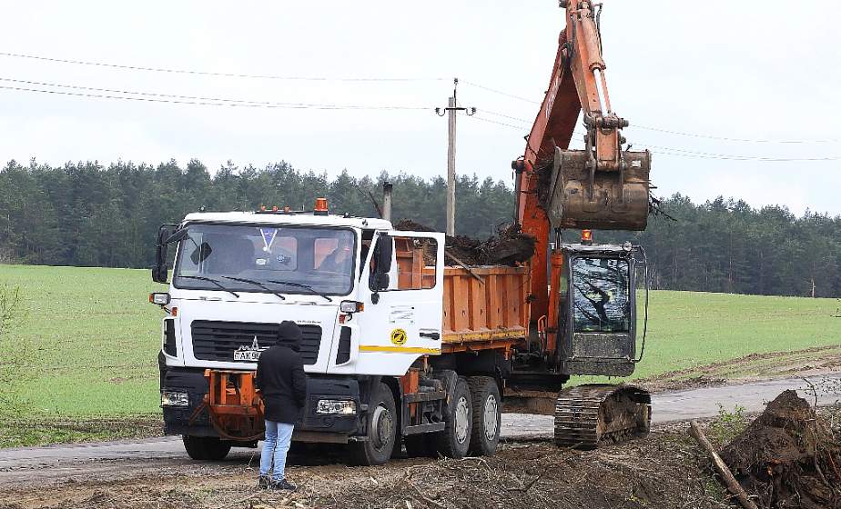 В Гродненском районе начался первый этап реконструкции дороги местного значения Н6038 Гродно-Одельск