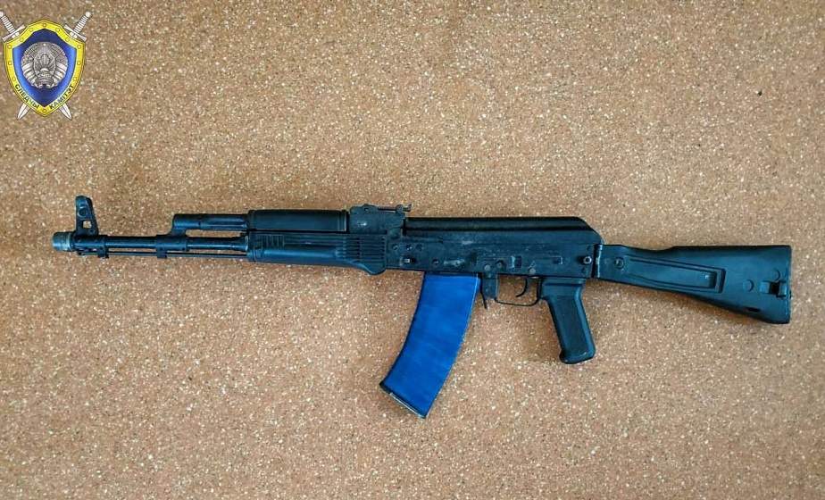 Разборки с автоматом. В Гродно мужчина угрожал несовершеннолетнему на детской площадке