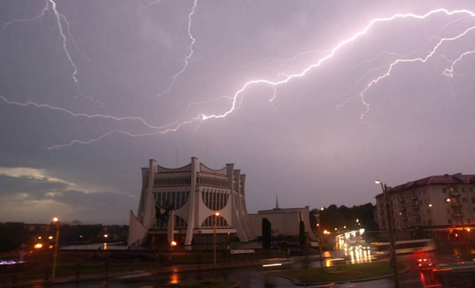 Оранжевый уровень опасности объявлен в Беларуси на 23 мая