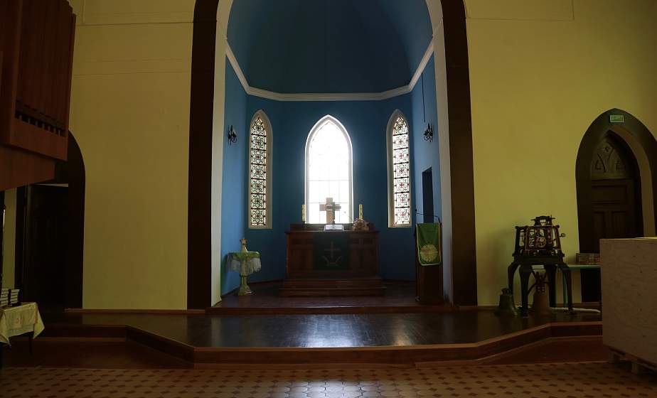 В Лютеранской кирхе в Гродно устанавливают немецкий алтарь 1906 года