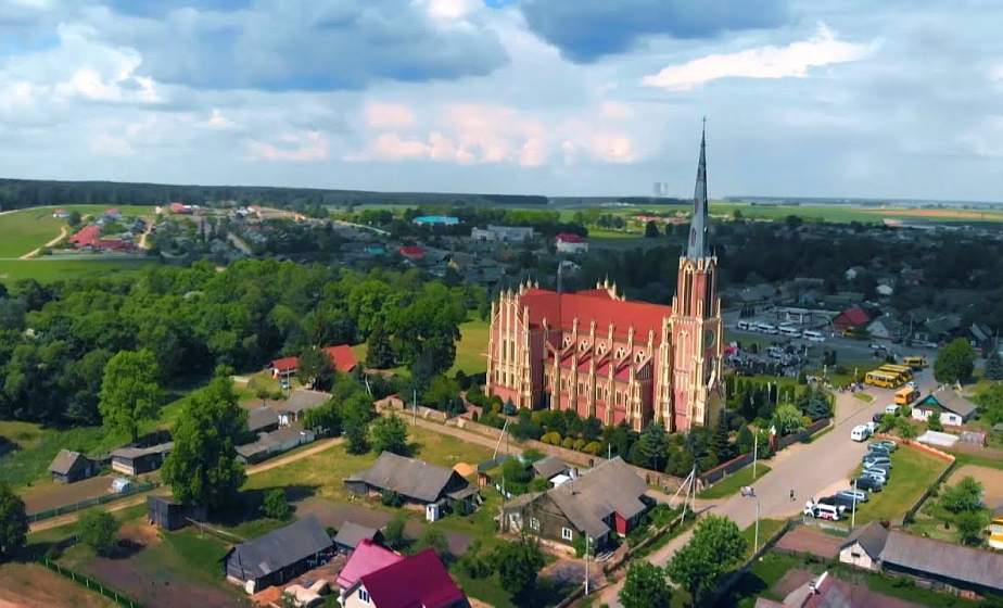 Агрогородок Гервяты сняли с дрона