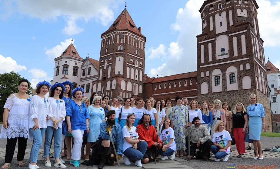 Жаноцкасць, сардэчнасць, крэатыў. У Карэліцкім раёне маладыя актывісткі Беларускага саюза жанчын прэзентавалі свае ідэі і праекты